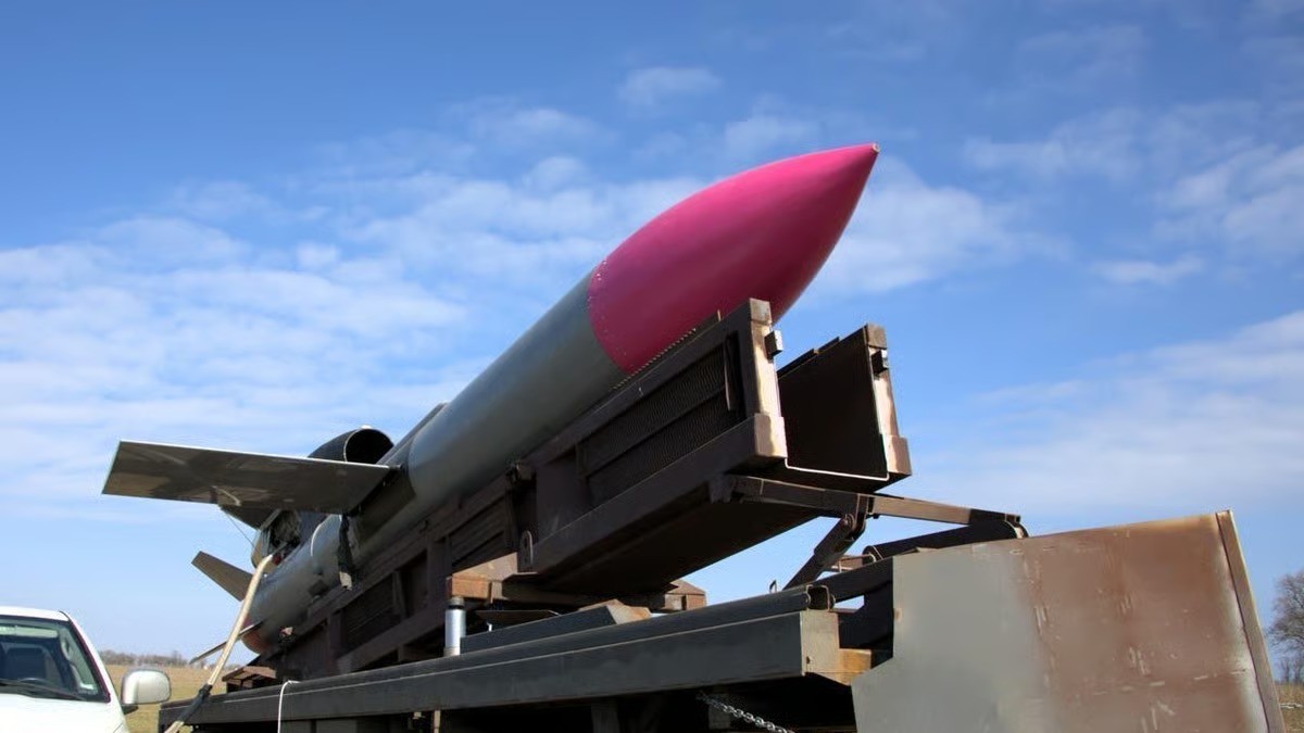 FP-5 Flamingo Ukrainian Cruise Missile (A)